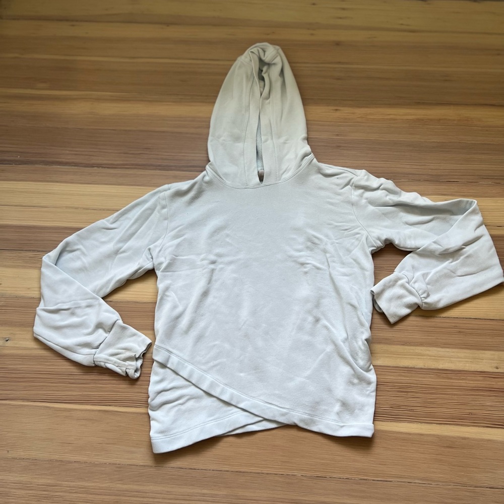 ATHLETA GIRL light blue sweatshirt GUC sz 12/L